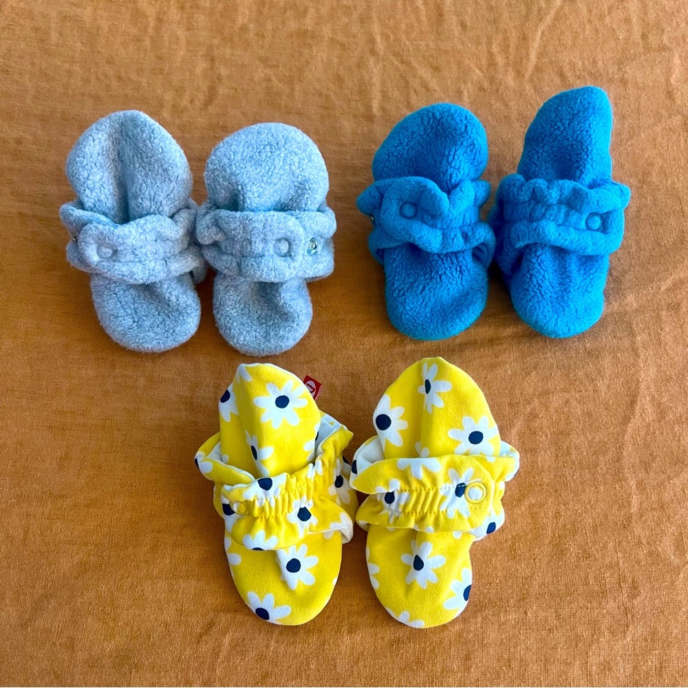 ⚡️SALE⚡️NWOT. Zutano baby bootie bundle (0-3 M) - buy 3 get 1 free